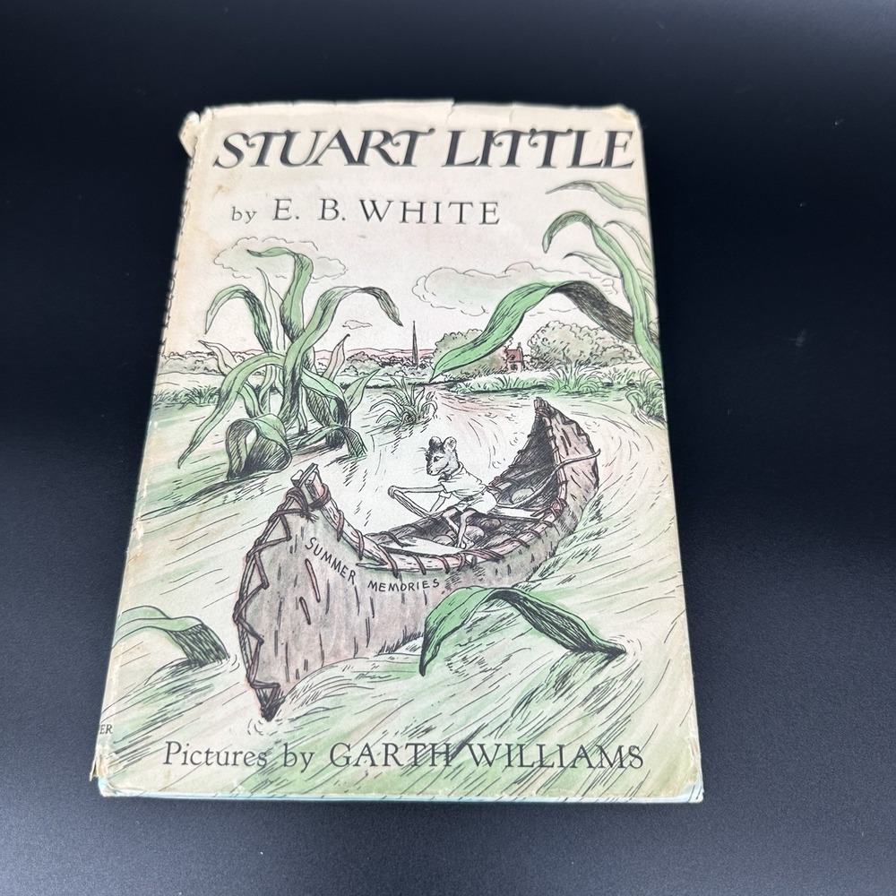 Stuart Little 1945 White E. B. First Edition Early Printing‎ with Dust Jacket
